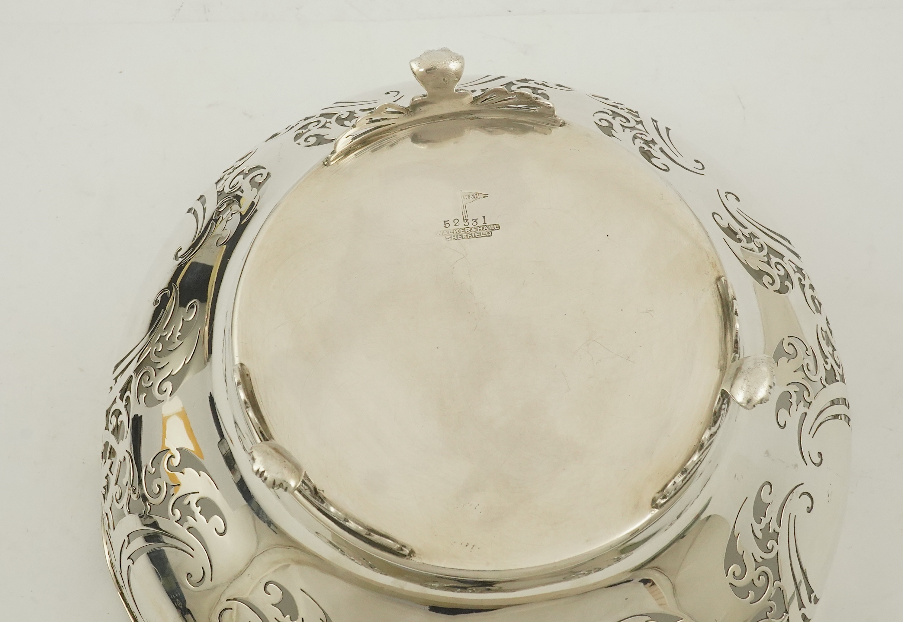 An Elizabeth II pieced silver fruit bowl, by Walker & Hall